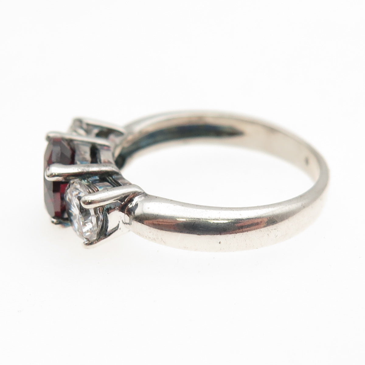 925 Sterling Silver Vintage Real Round-Cut Red Garnet & C Z Ring Size 6