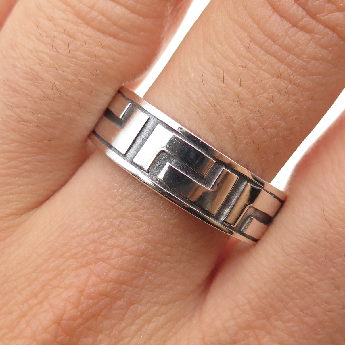 925 Sterling Silver Vintage Greek Maze Oxidized Band Ring Size 12.75