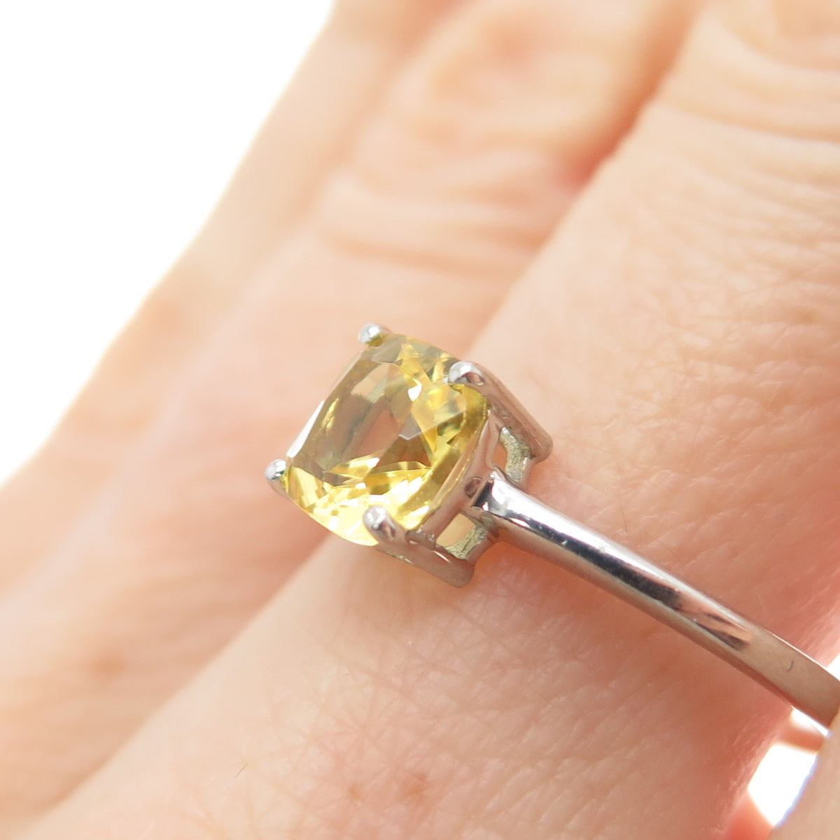 DAZZLERS 925 Sterling Silver Cushion-Cut Nano Citrine Ring Size 8
