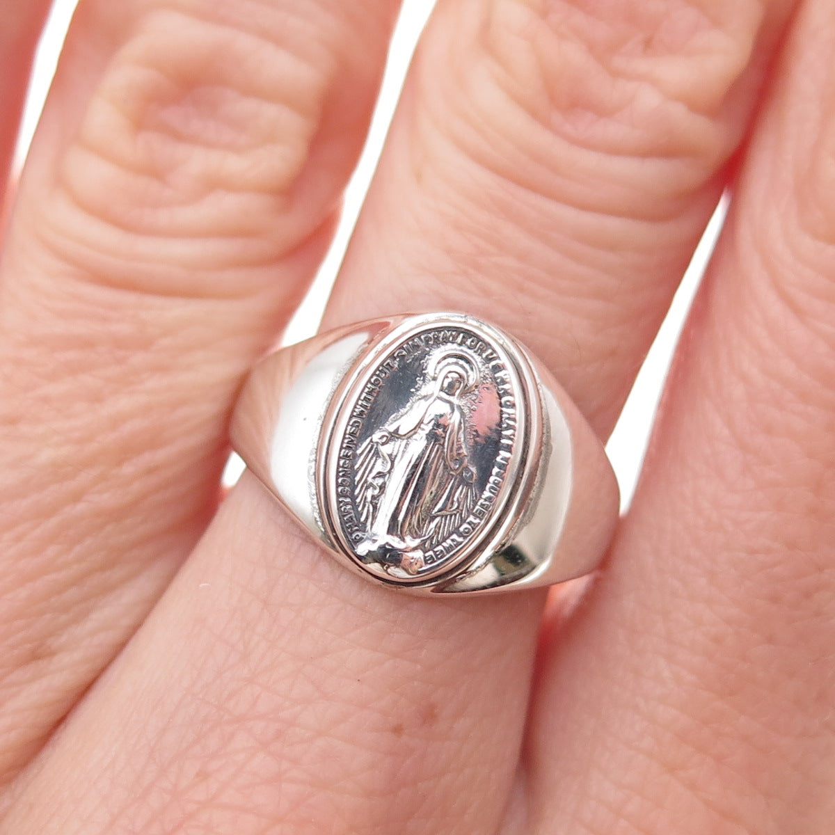 Uncas 925 Sterling Silver Antique Art Deco St. Mary Miraculous Ring Size 7.5