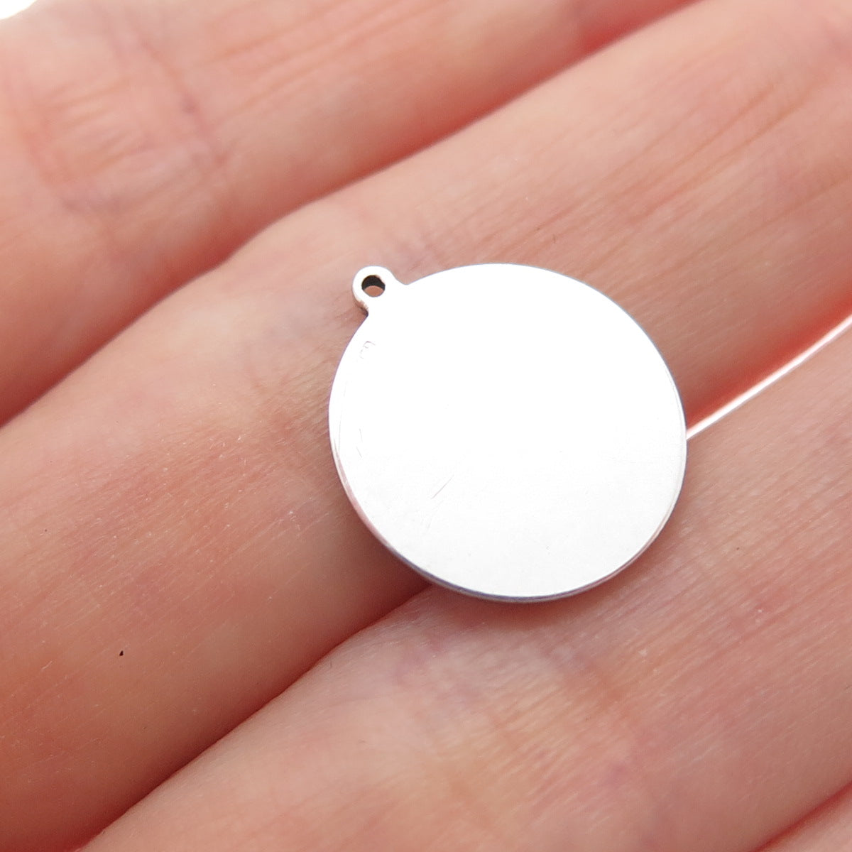 925 Sterling Silver Vintage Bear Oxidized Minimalist Charm Pendant