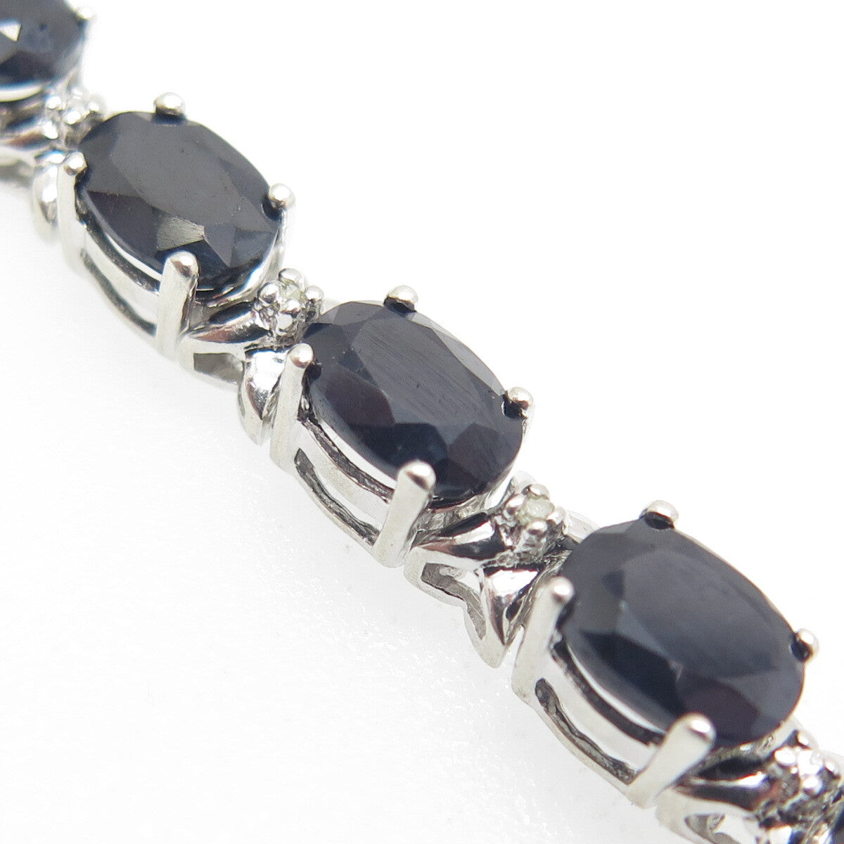 HN HENG NGAI 925 Sterling Silver Real Oval-Cut Sapphire "X" Link Bracelet 7.25"
