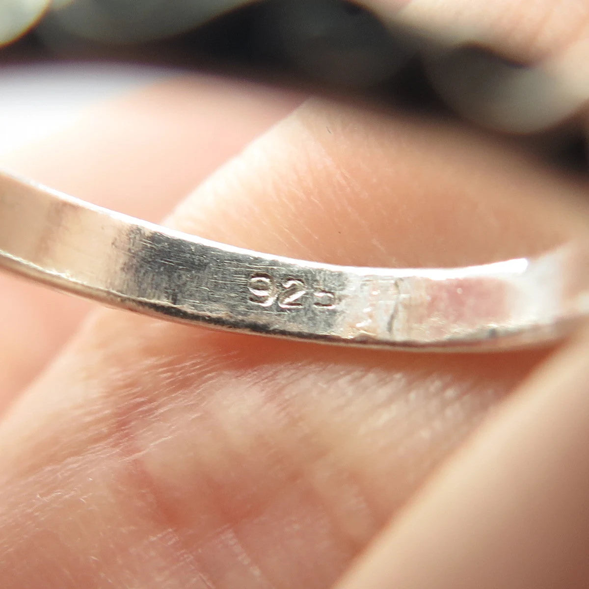 925 Sterling Silver Vintage Swirl Band Ring Size 5.25