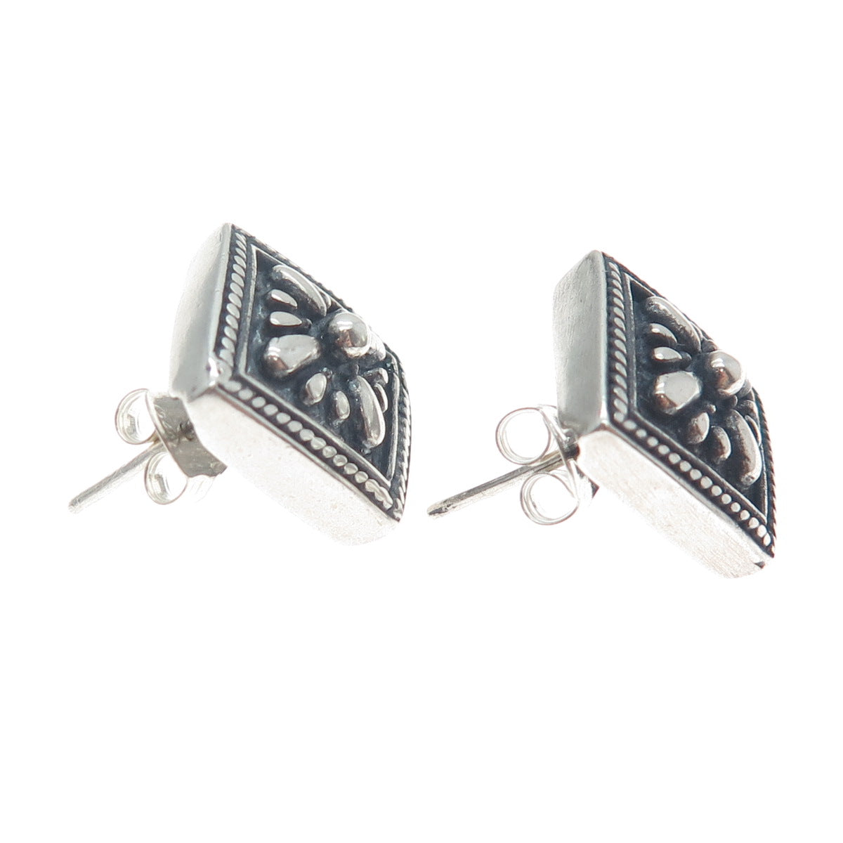 925 Sterling Silver Vintage Floral Roped Bezel Oxidized Stud Earrings