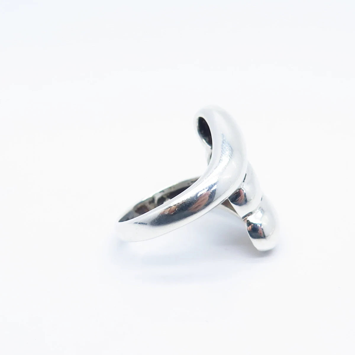 925 Sterling Silver Vintage Ribbed Ring Size 7.25