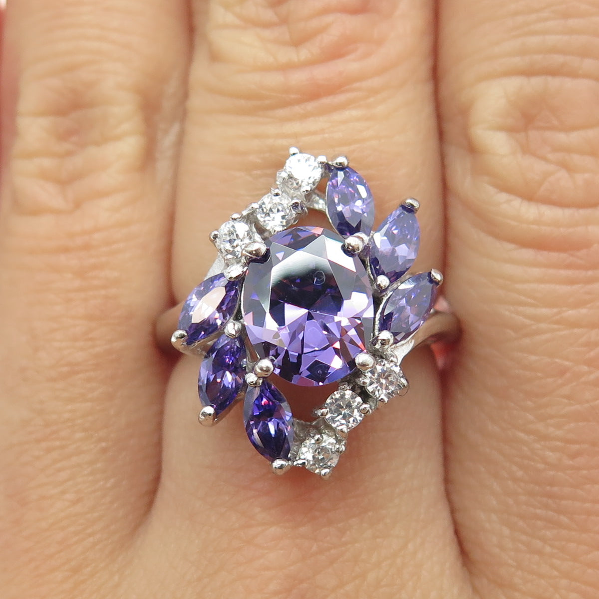 925 Sterling Silver Purple & White C Z Ring Size 7