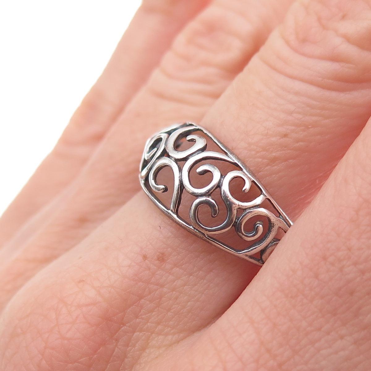 Nevada 925 Sterling Silver Vintage Spiral Oxidized Ring Size 8.25