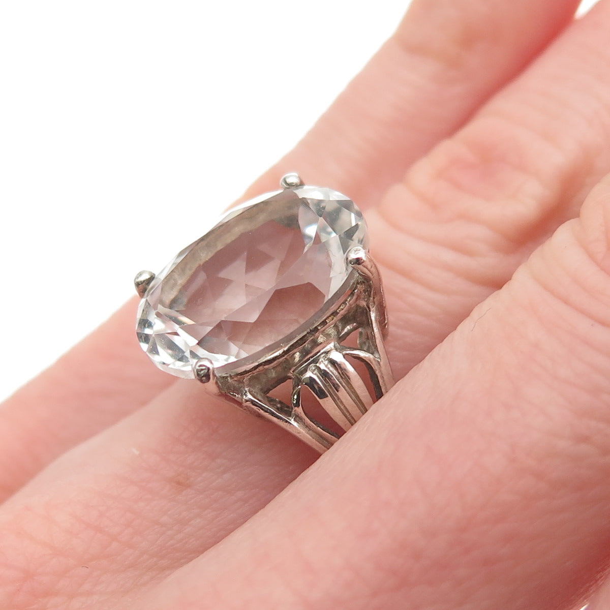 925 Sterling Silver Vintage Real Oval-Cut White Topaz Ring Size 6