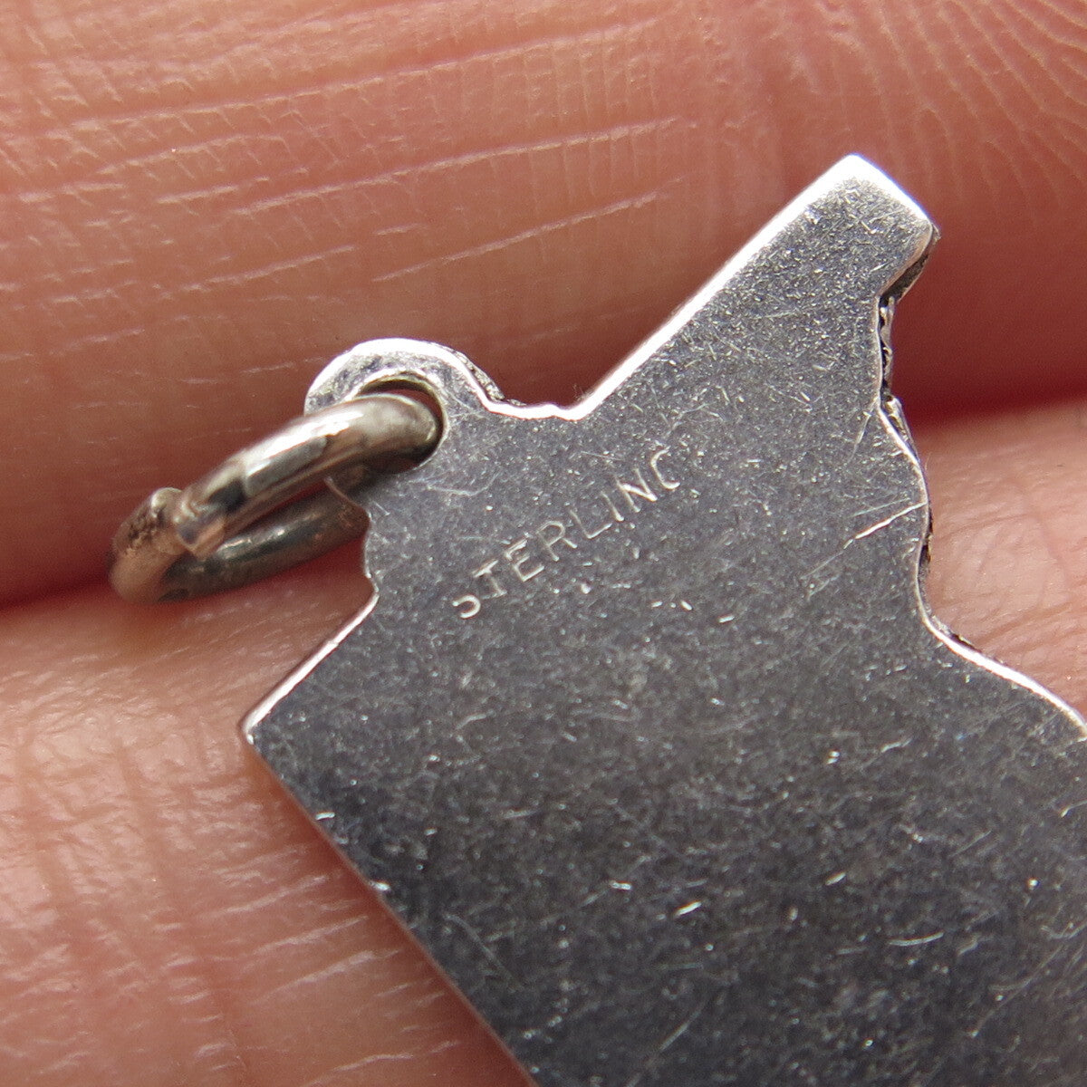 925 Sterling Silver Vintage Enamel Maryland State Map Minimalist Charm Pendant