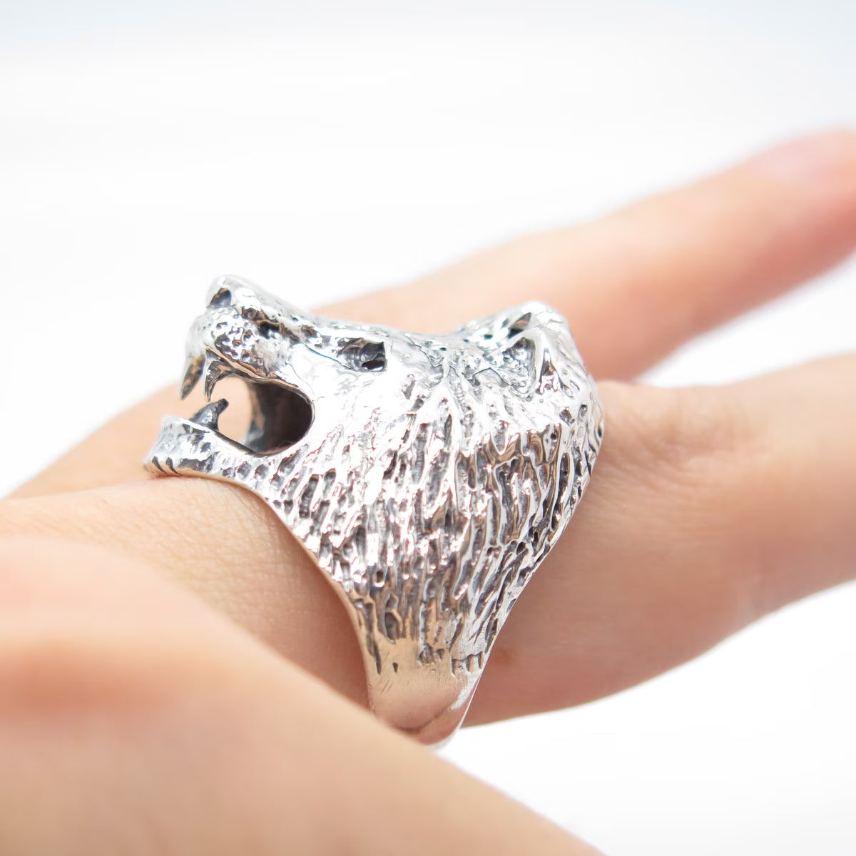 925 Sterling Silver Vintage Lion Ring Size 8.25