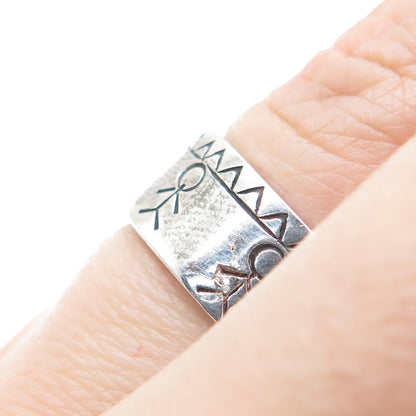 925 Sterling Silver Vintage Tribal Oxidized Band Ring Size 7