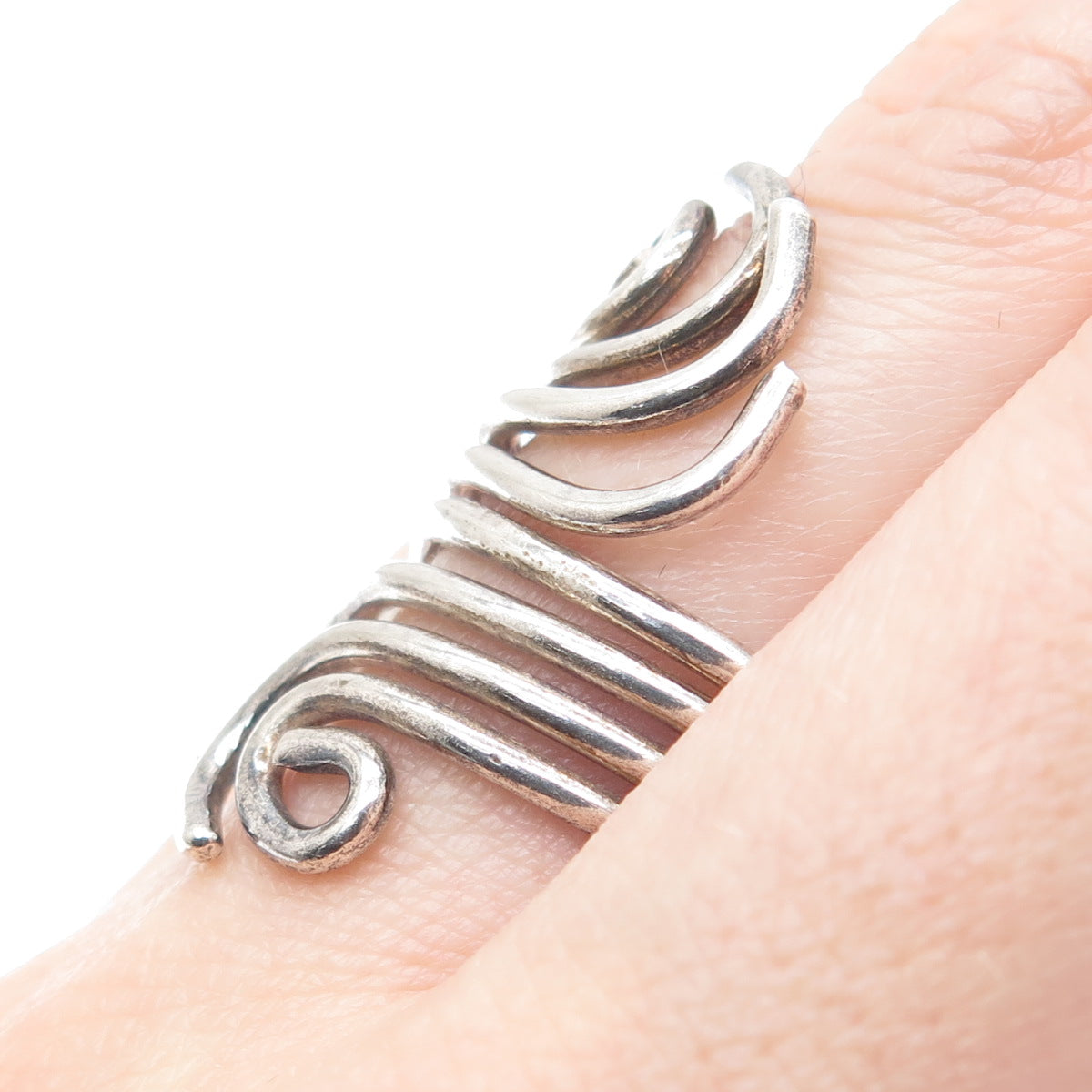 925 Sterling Silver Vintage Modernist Wavy Adjustable Ring Size 8.75