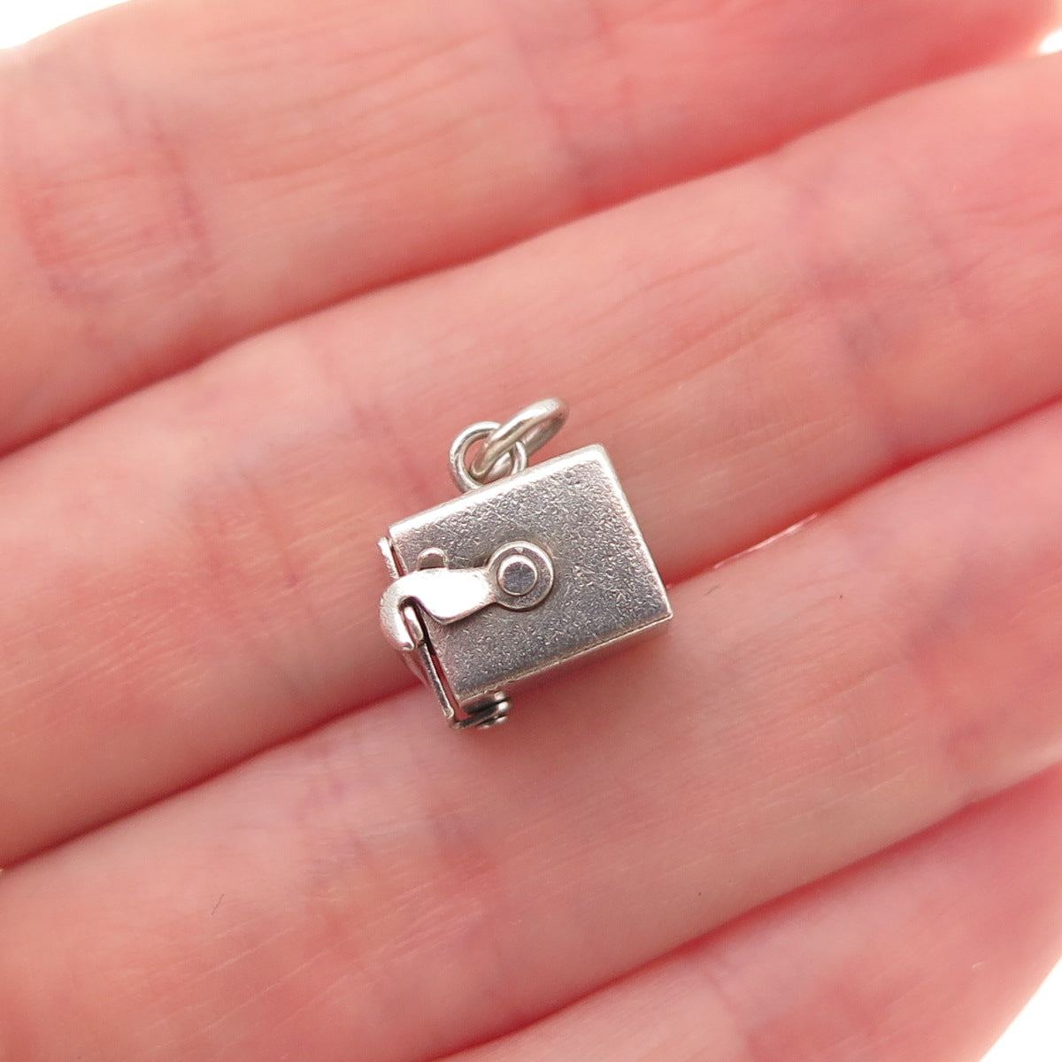 925 Sterling Silver Antique Art Deco Jack in the Box Oxidized Open Charm Pendant