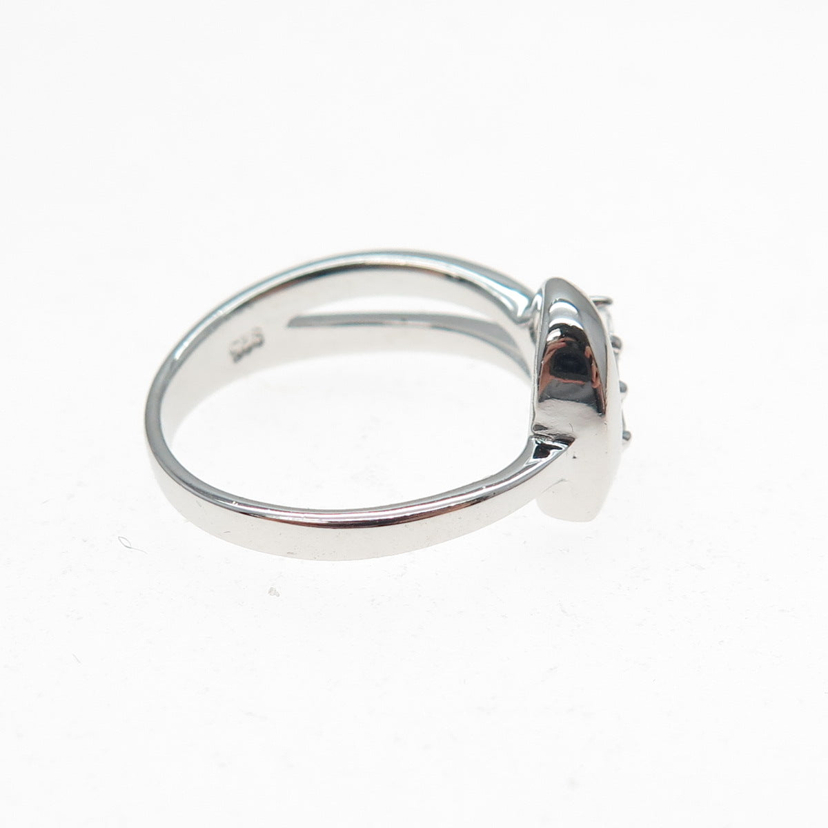 925 Sterling Silver Round-Cut C Z Modernist Wavy Ring Size 7.25