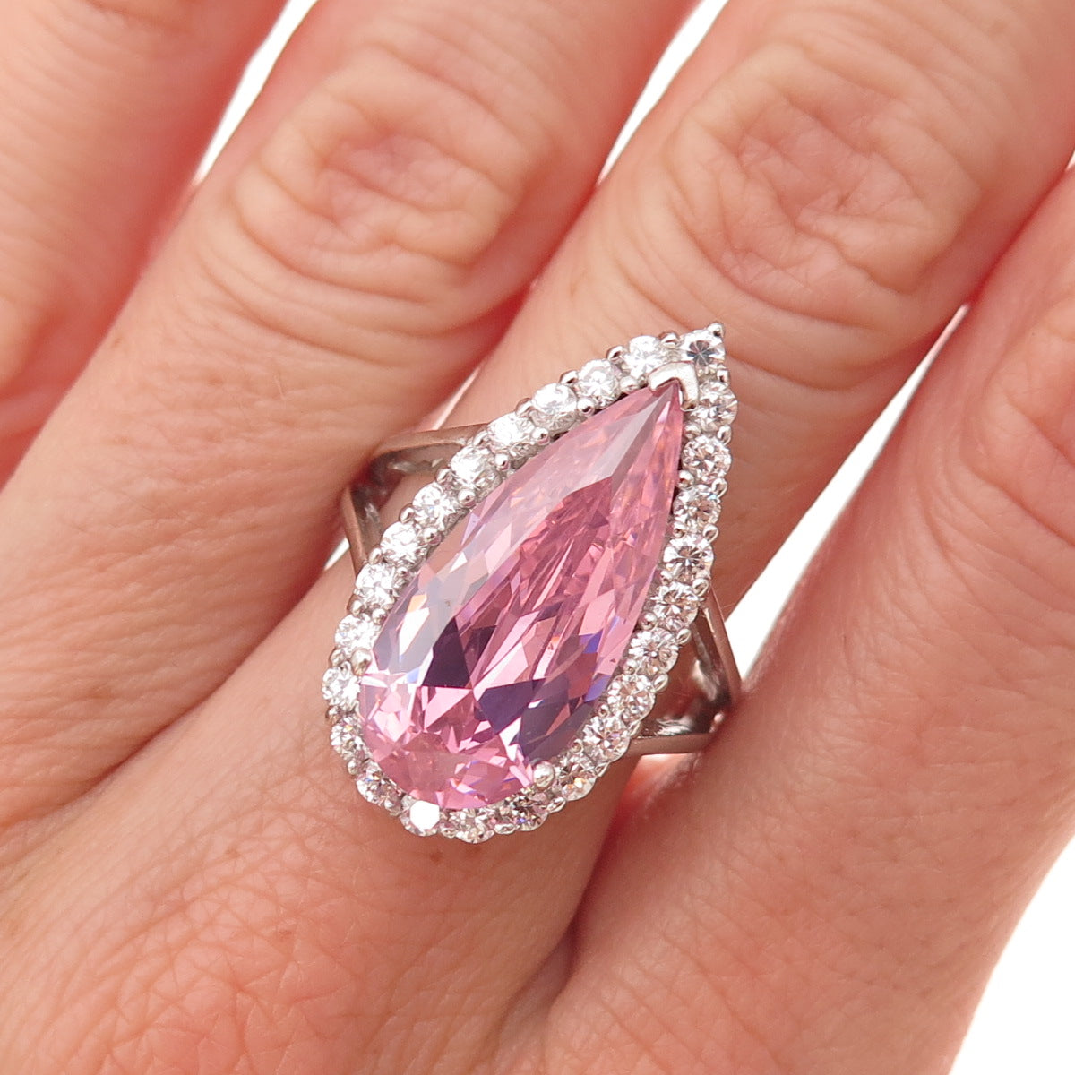 925 Sterling Silver Pear-Cut Pink & Round-Cut White C Z Ring Size 7