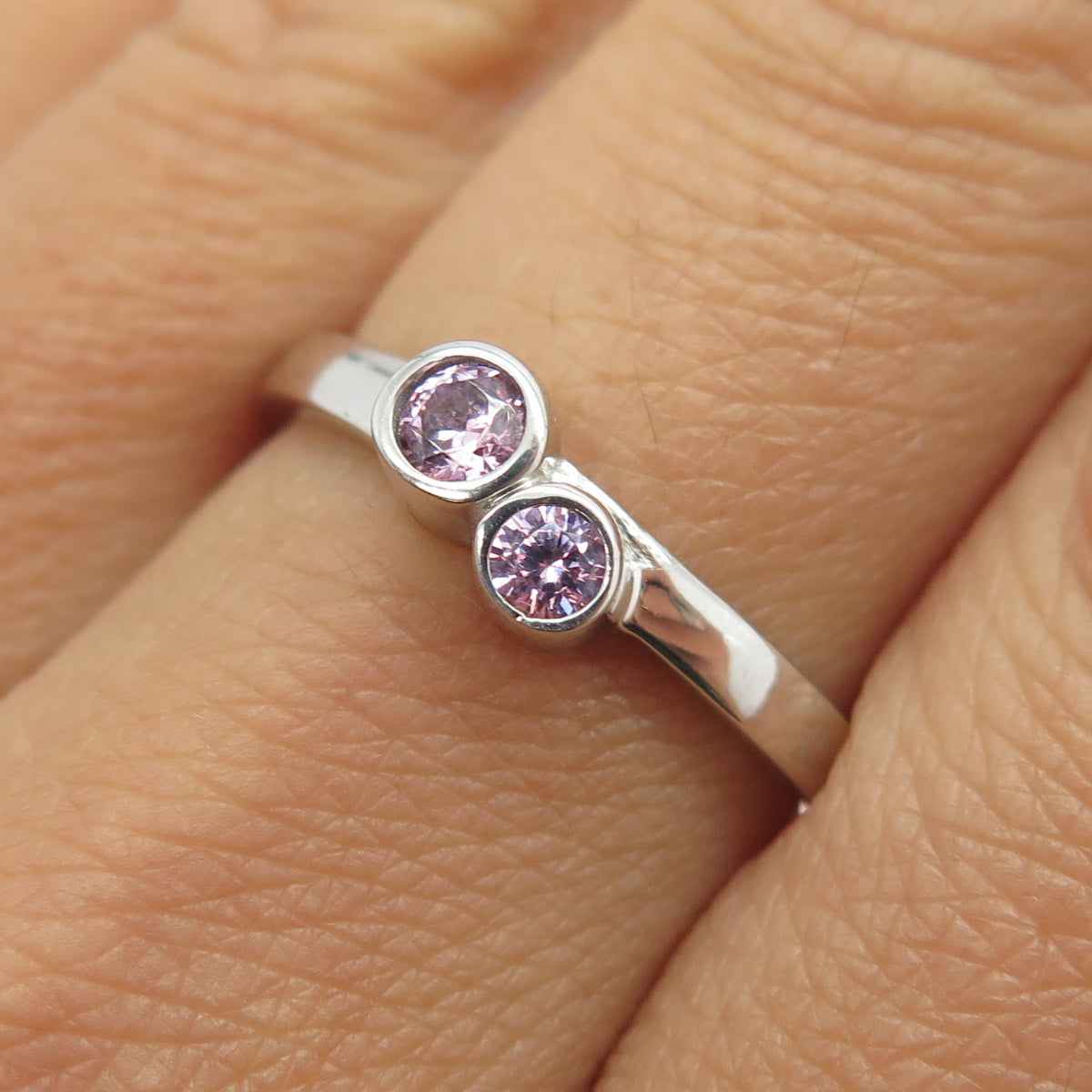 925 Sterling Silver Round-Cut Lavender C Z Ring Size 9