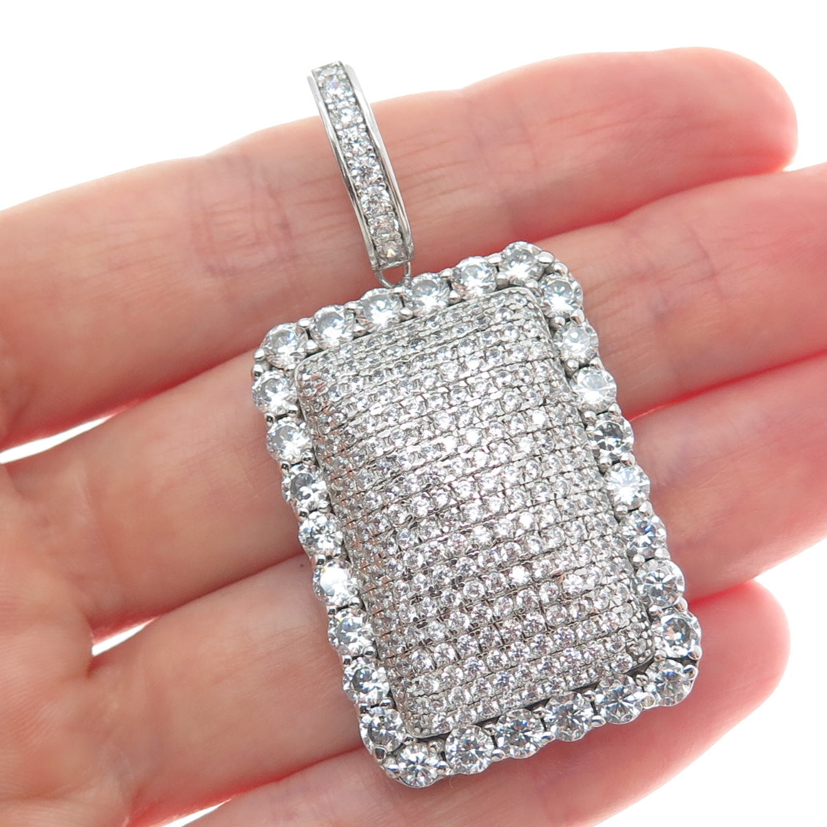 DESIGNS BY YAGI 925 Sterling Silver Round-Cut C Z Sparkle Pendant