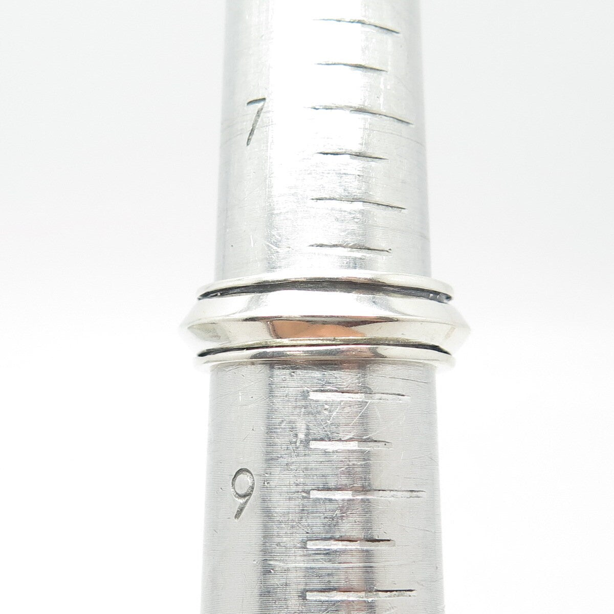 925 Sterling Silver Vintage Rotating Band Ring Size 8.25