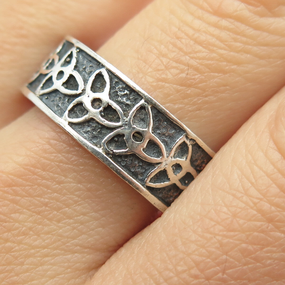 925 Sterling Silver Vintage Celtic Trinity Knot Band Ring Size 13.25