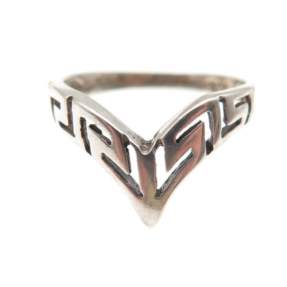 925 Sterling Silver Vintage V-Shape Oxidized Ring Size 6.5