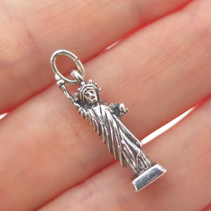 MAISELS INDIAN TRADING Sterling Vintage Statue of Liberty Oxidized Charm Pendant