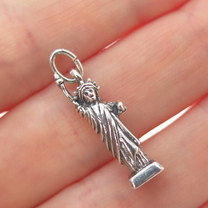 MAISELS INDIAN TRADING Sterling Vintage Statue of Liberty Oxidized Charm Pendant