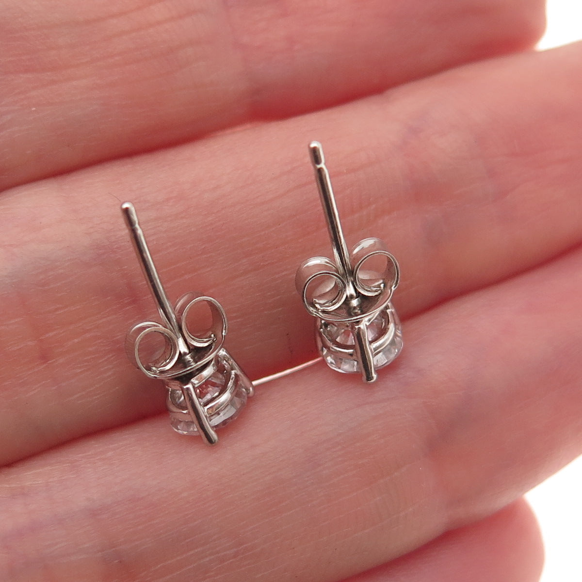 925 Sterling Silver Round-Cut C Z Stud Earrings