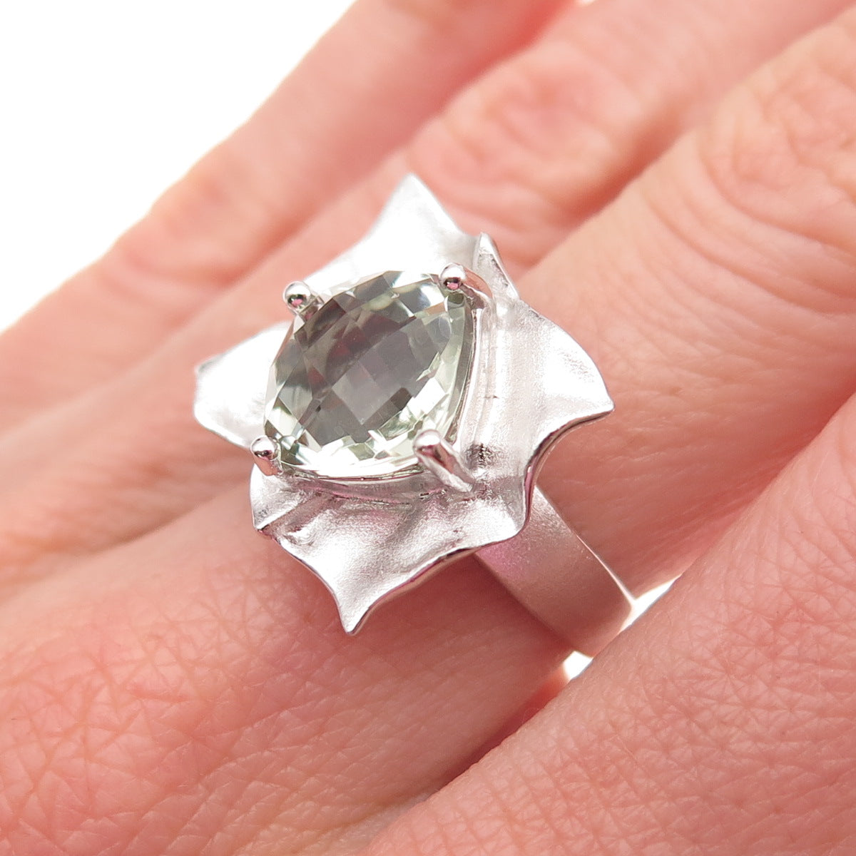 Effy 925 Sterling Silver Real Cushion-Cut Green Amethyst Floral Ring Size 6.25