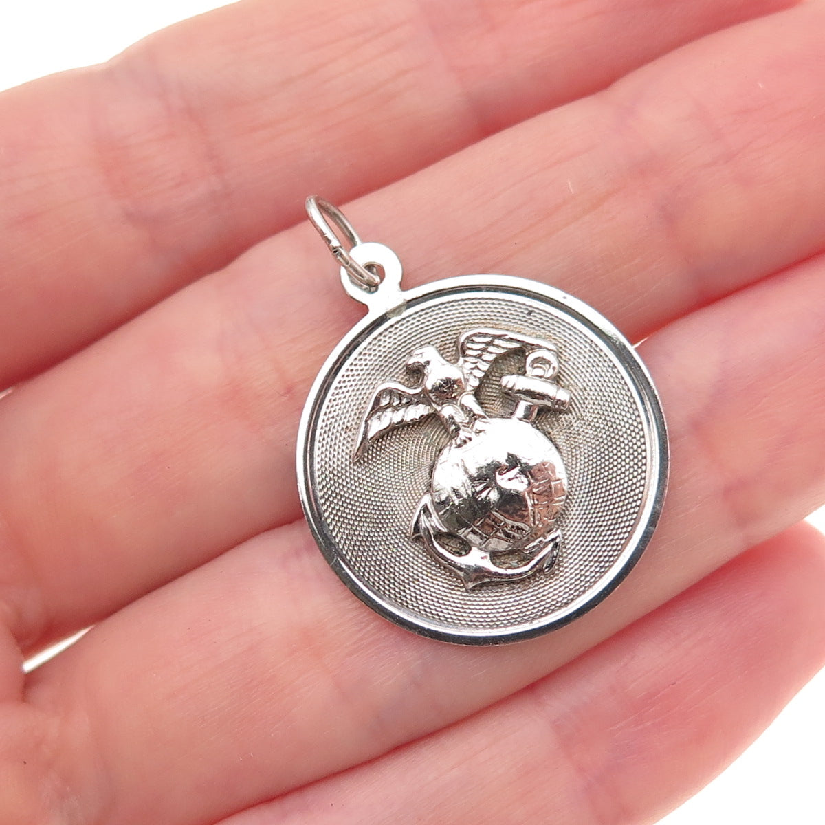 Town & Country 925 Sterling Silver Antique WWII US Marine Corps Charm Pendant