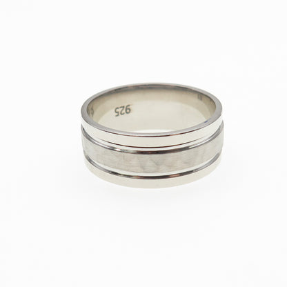 925 Sterling Silver Hammered Band Ring Size 8.25