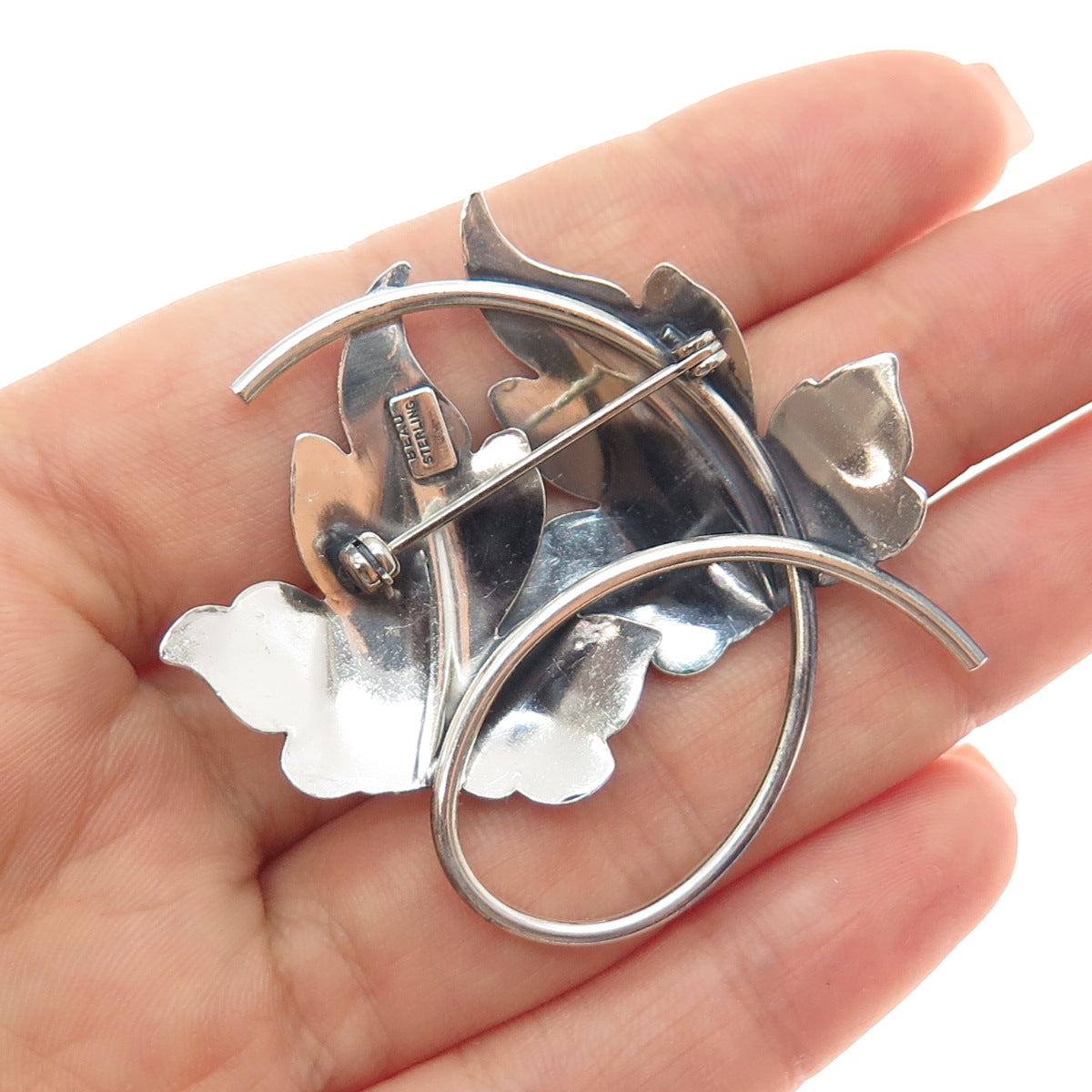 BEAU 925 Sterling Silver Vintage Floral Leaf Oxidized Pin Brooch