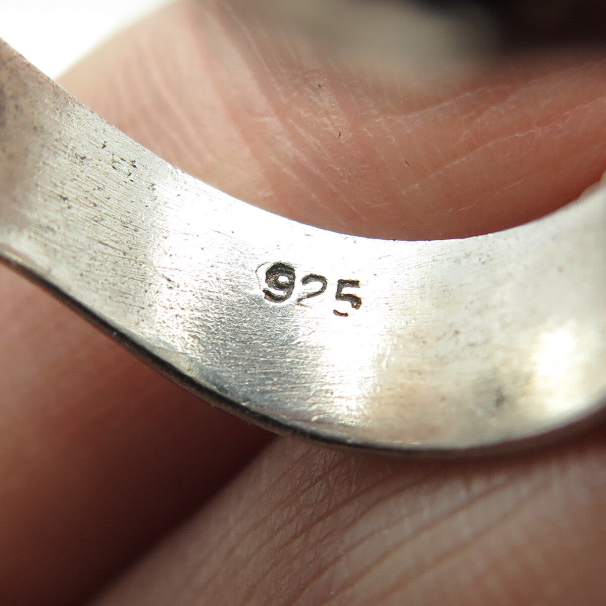 925 Sterling Silver Vintage Israel Wavy Oxidized Ring Size 8.25