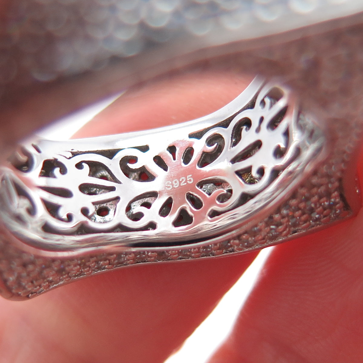 925 Sterling Silver Round-Cut C Z Wavy Statement Ring Size 6.25