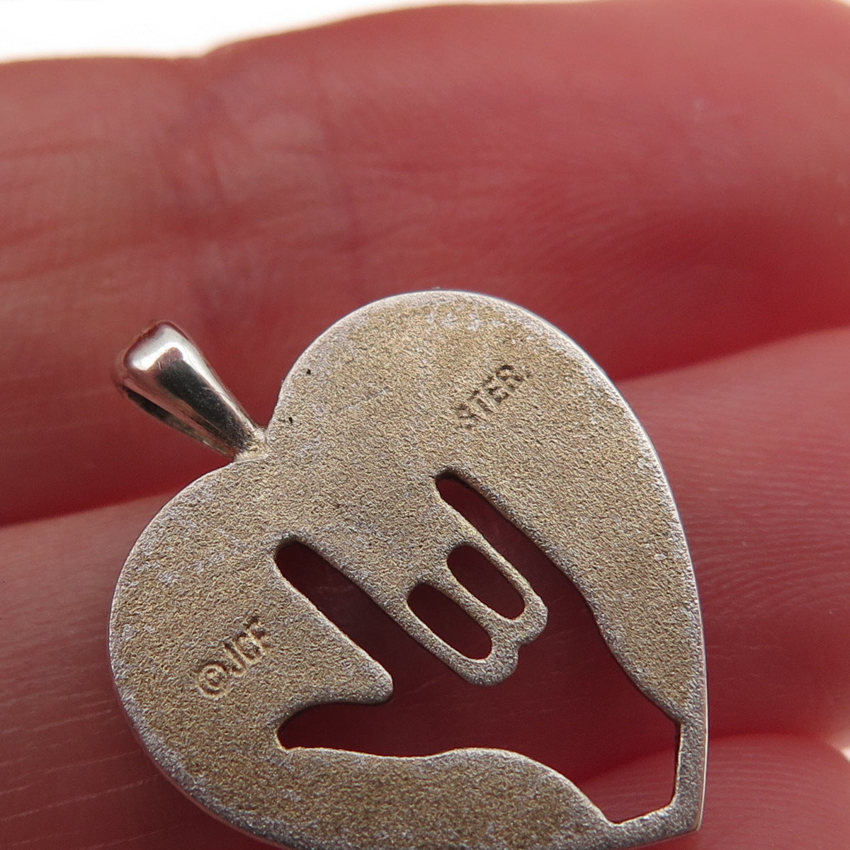 JCF Ferrara Sterling Silver Vintage I Love You Sign Language Heart Charm Pendant