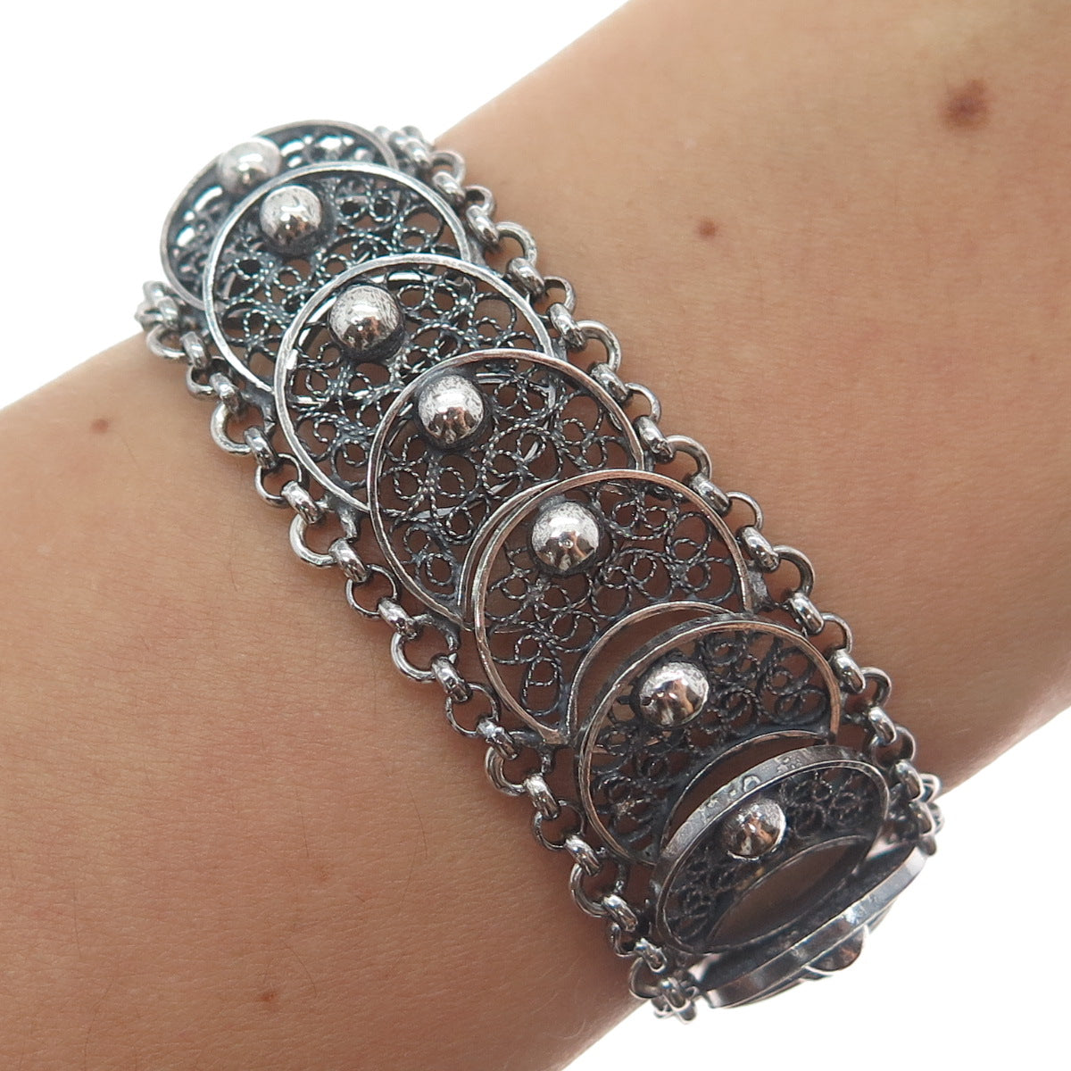 835 Silver Antique Netherlands Filigree Overlap Disc Oxidized Bracelet 6.75"