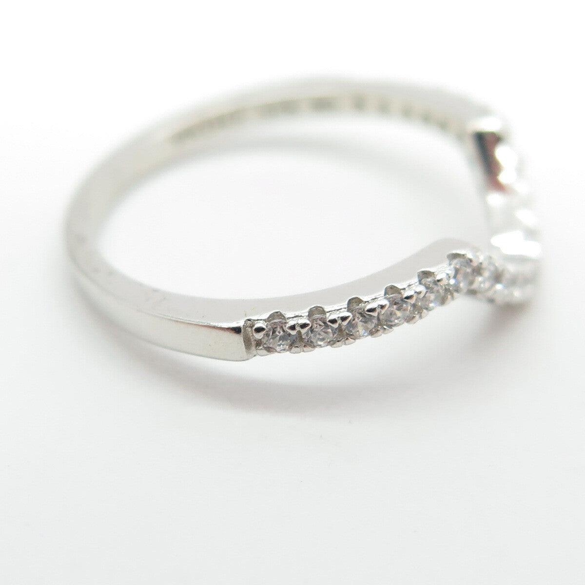 925 Sterling Silver Round-Cut C Z Stackable Ring Size 5