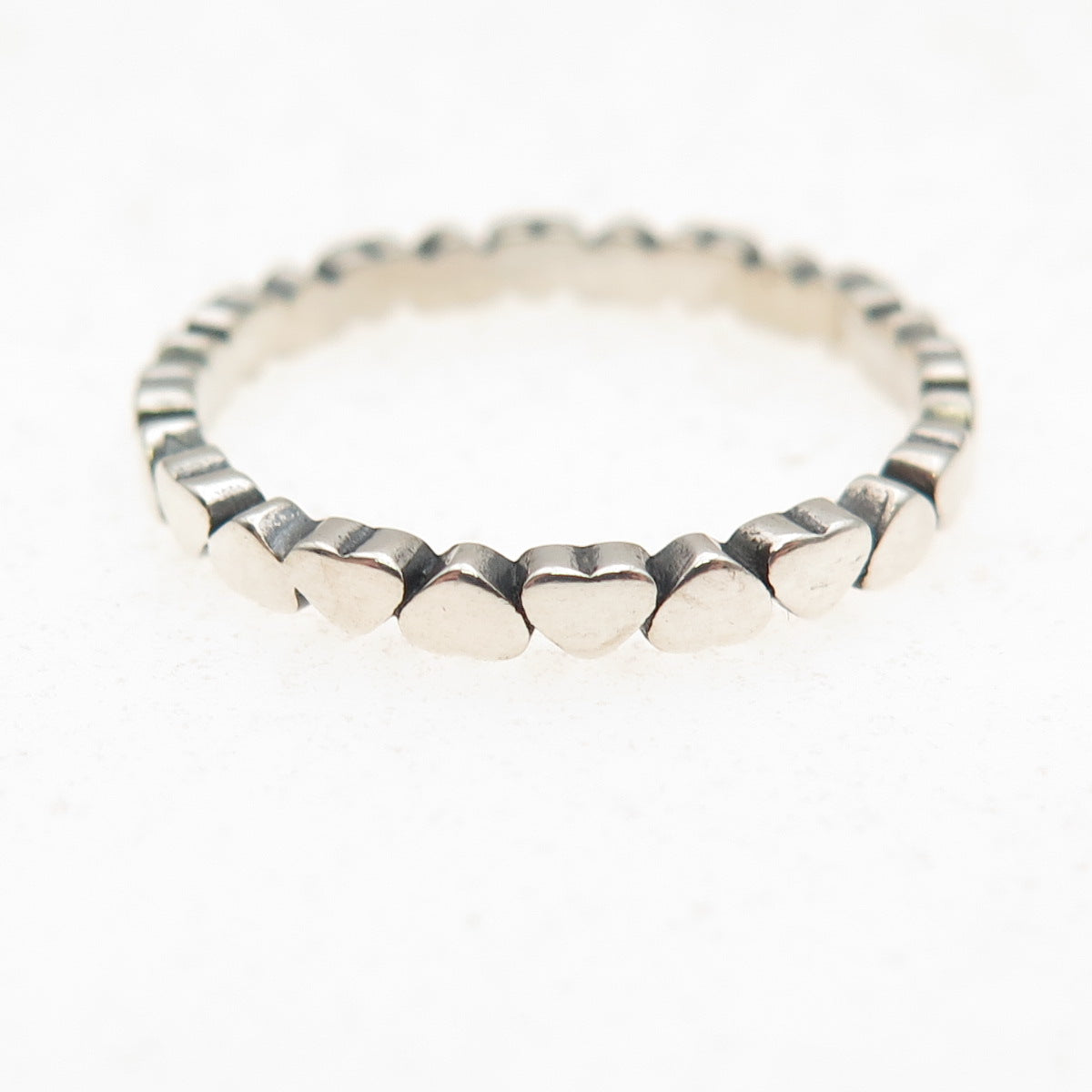 925 Sterling Silver Vintage Heart All Around Oxidized Band Ring Size 8