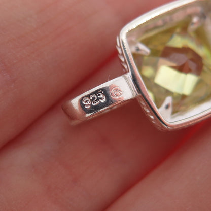 925 Sterling Silver Vintage Real Lime Quartz Minimalist Charm Pendant