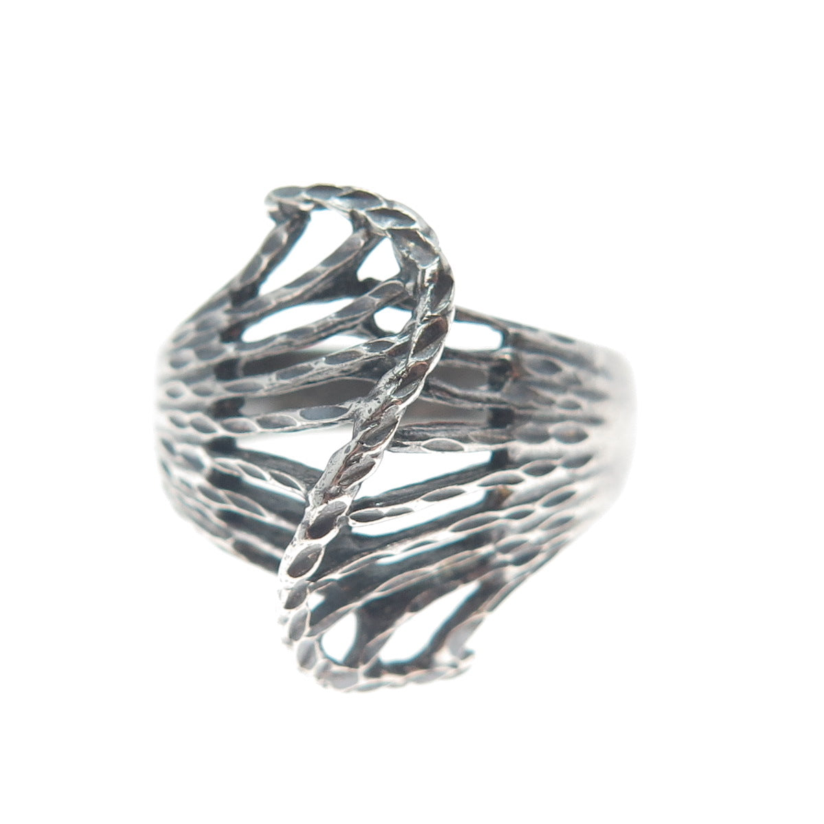 925 Sterling Silver Vintage Diamond-Cut Wavy Spine Oxidized Ring Size 6.75