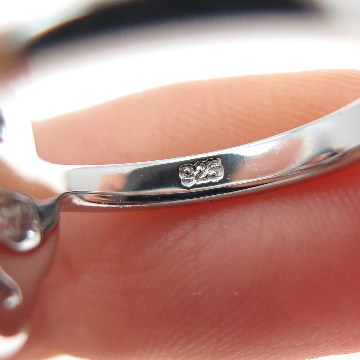 925 Sterling Silver Round-Cut C Z Modernist Heart Ring Size 7.25