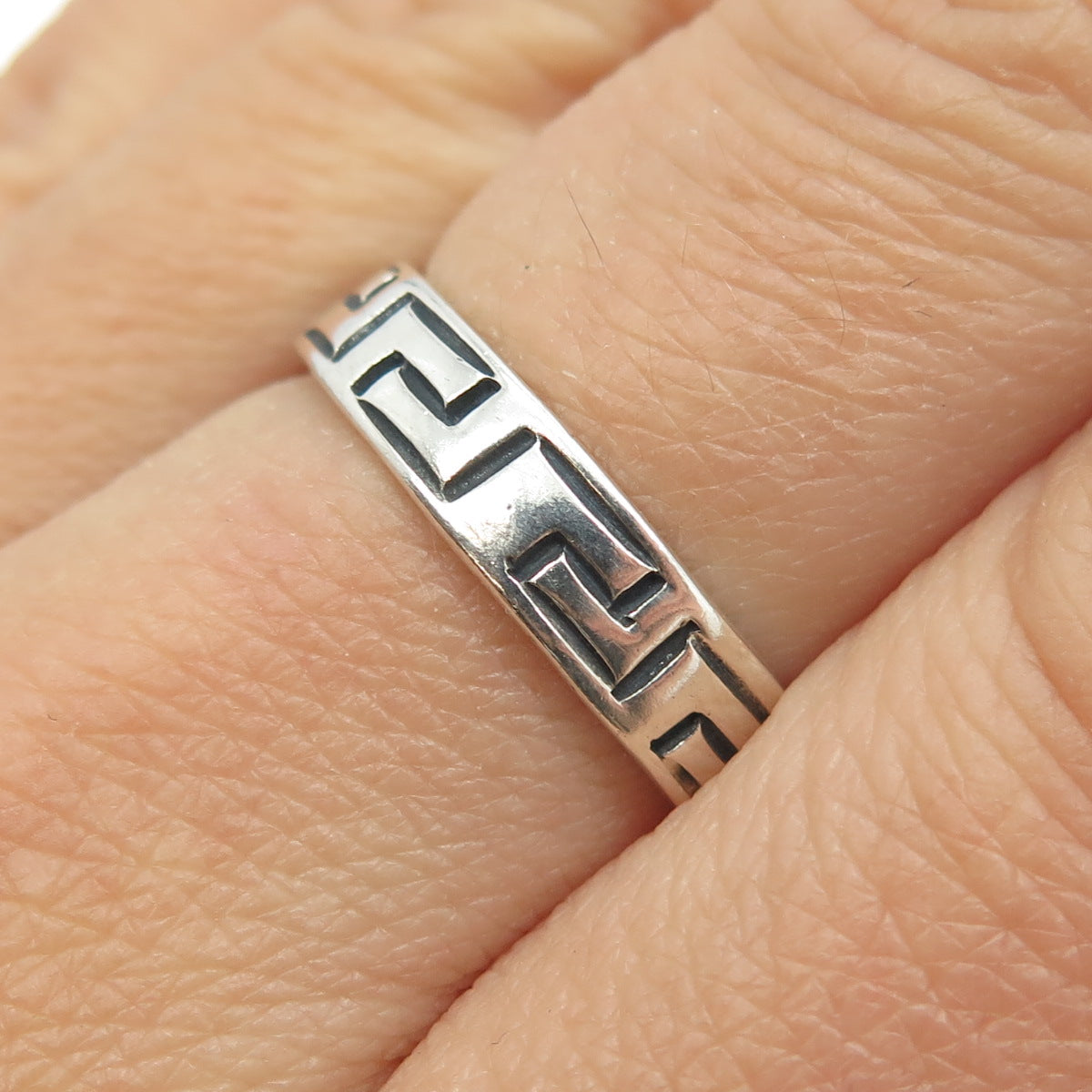 925 Sterling Silver Vintage Mexico Tribal Maze Band Ring Size 8.5