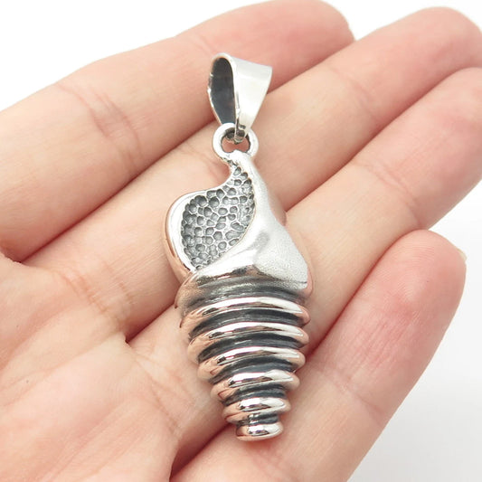 925 Sterling Silver Vintage Seashell Pendant