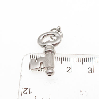 Artlinea 925 Sterling Silver Vintage Key Charm Pendant