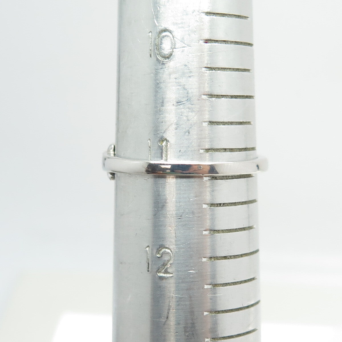 925 Sterling Silver Baguette-Cut C Z Modernist Ring Size 11.25