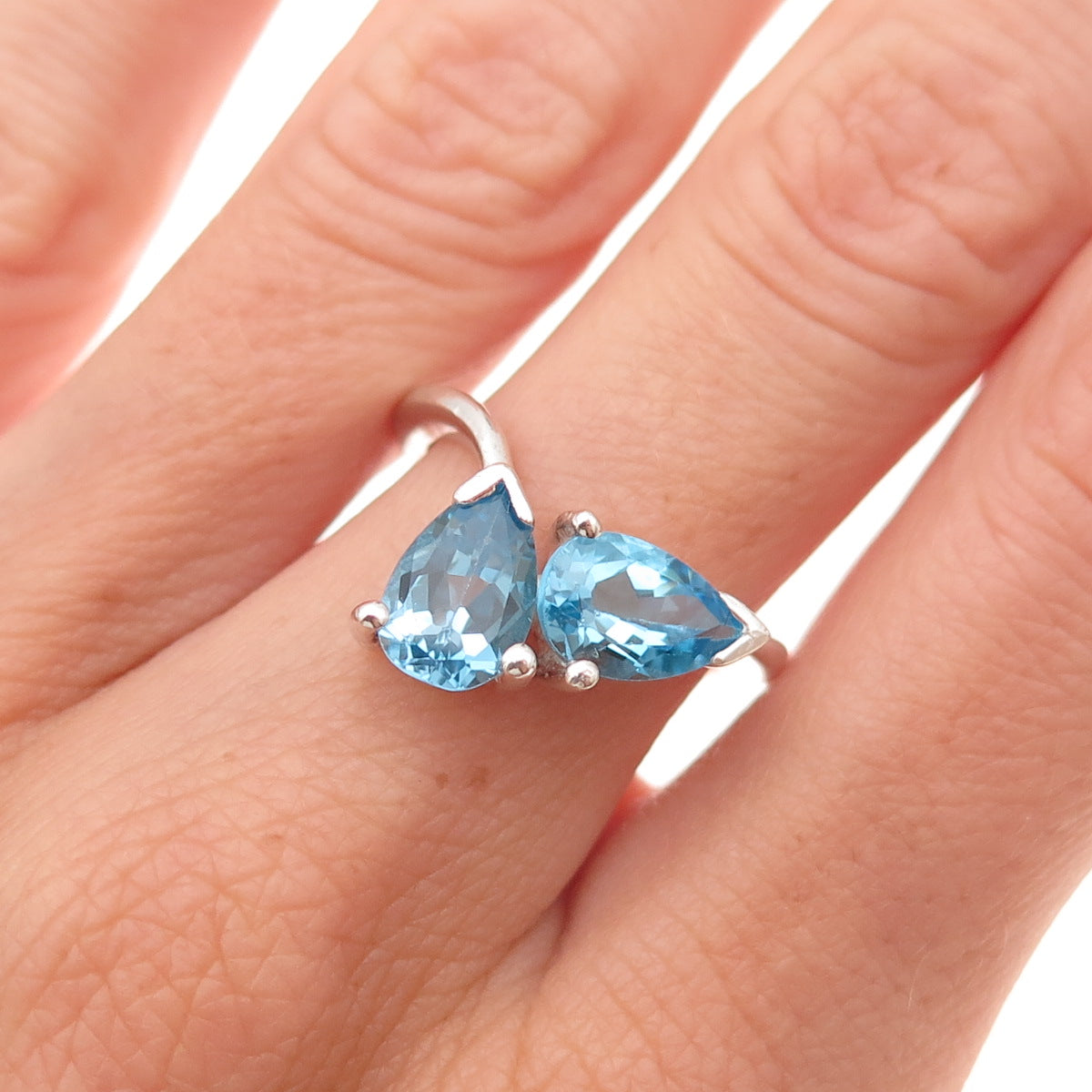 RJ Graziano 925 Sterling Silver Vintage Real Pear-Cut Blue Topaz Ring Size 6