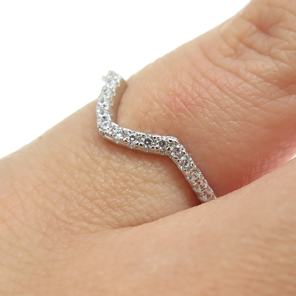 925 Sterling Silver Round-Cut C Z Stackable Ring Size 5