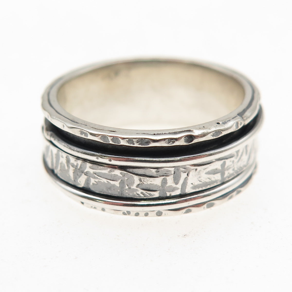 925 Sterling Silver Vintage Textured Oxidized Rotating Band Ring Size 8.5