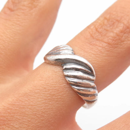 925 Sterling Silver Vintage Ribbed Crossover Ring Size 7.25