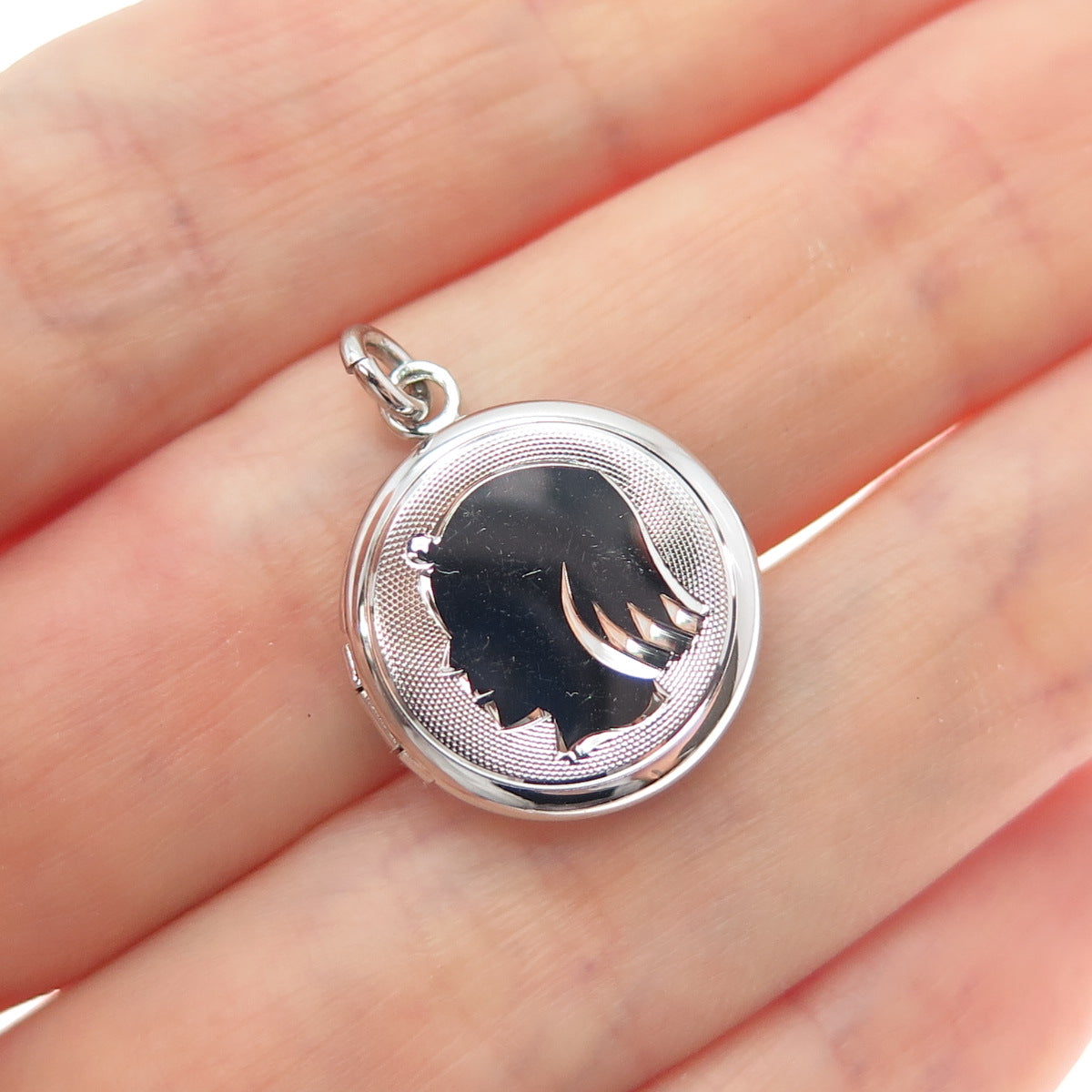 LAMODE 925 Sterling Silver Vintage Girl Profile Minimalist Locket Charm Pendant