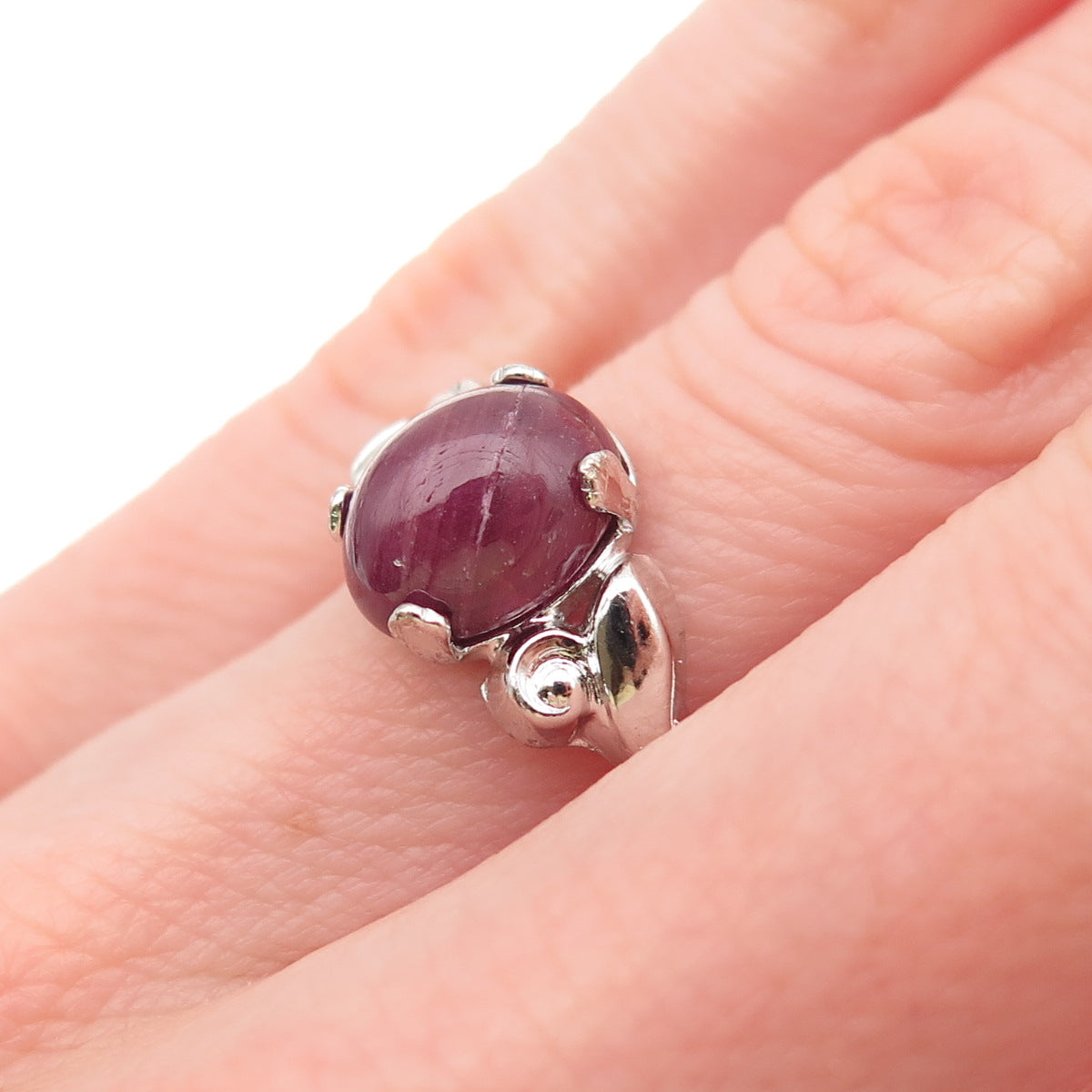 Vargas 925 Sterling Silver Antique Art Deco Real Ruby Floral Ring Size 4.5